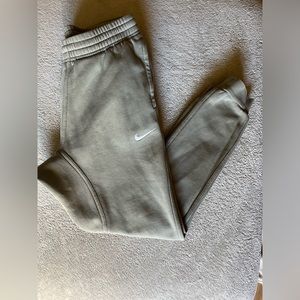 Nike Joggers